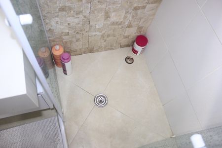 Apartamento à venda com 86m², 2 quartos e 1 vagaBanheiro da Suíte