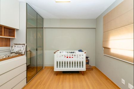 Apartamento à venda com 141m², 4 quartos e 2 vagasQuarto 1