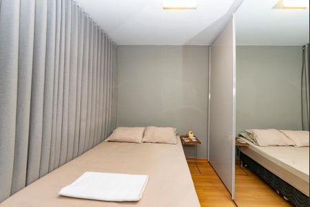 Apartamento à venda com 141m², 4 quartos e 2 vagasQuarto 2