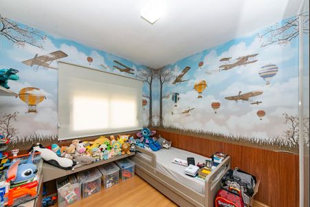 Apartamento à venda com 141m², 4 quartos e 2 vagasQuarto 3