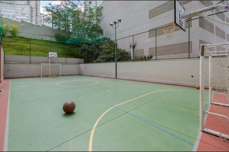 Apartamento à venda com 141m², 4 quartos e 2 vagasÁrea comum