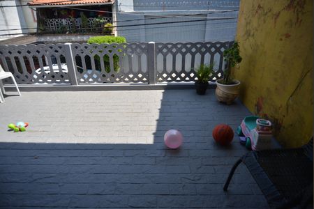 Casa à venda com 230m², 2 quartos e 2 vagasSacada