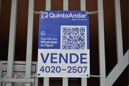 Casa à venda com 230m², 2 quartos e 2 vagasPlaca
