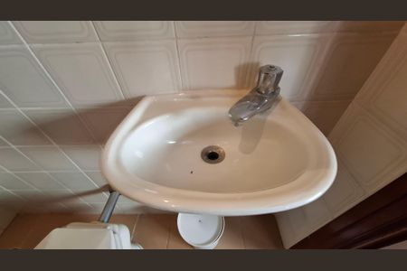 Apartamento para alugar com 200m², 4 quartos e 3 vagasBanheiro de Serviço