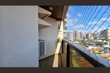 Apartamento para alugar com 200m², 4 quartos e 3 vagasVaranda Suíte 1