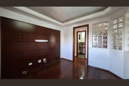 Apartamento para alugar com 200m², 4 quartos e 3 vagasQuarto 