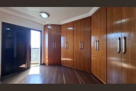 Apartamento para alugar com 200m², 4 quartos e 3 vagasSuíte 1