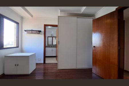 Apartamento para alugar com 200m², 4 quartos e 3 vagasSuíte 2