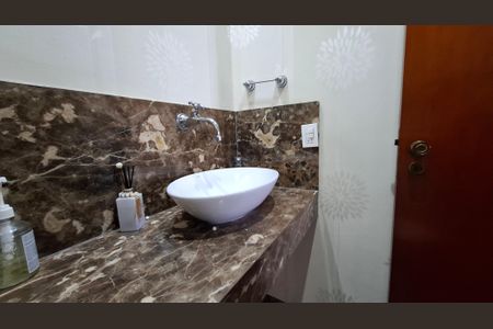 Apartamento para alugar com 200m², 4 quartos e 3 vagasLavabo