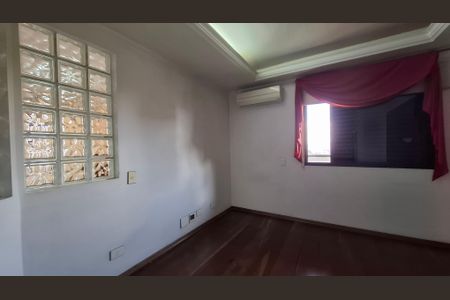 Apartamento para alugar com 200m², 4 quartos e 3 vagasQuarto 
