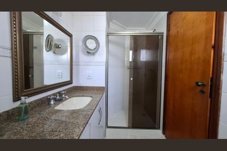 Apartamento para alugar com 200m², 4 quartos e 3 vagasBanheiro da Suíte 2