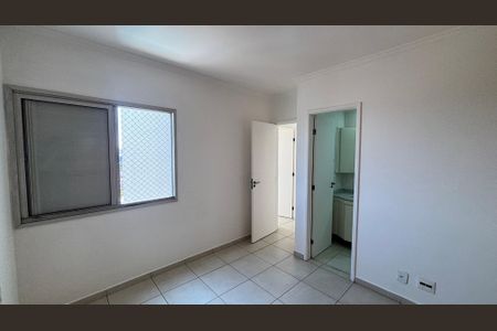 Apartamento para alugar com 77m², 3 quartos e 1 vagaSuíte