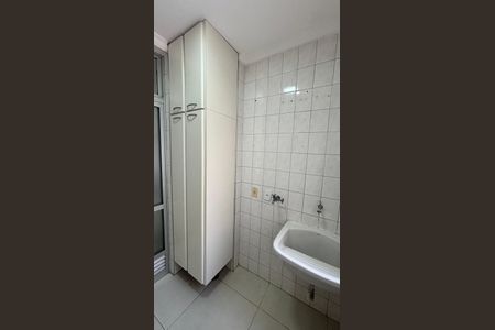 Apartamento para alugar com 77m², 3 quartos e 1 vagaÁrea de Serviço