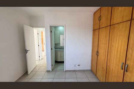 Apartamento para alugar com 77m², 3 quartos e 1 vagaSuíte