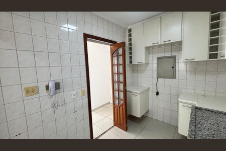 Apartamento para alugar com 77m², 3 quartos e 1 vagaCozinha