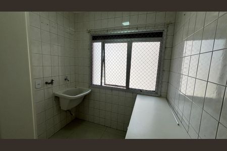 Apartamento para alugar com 77m², 3 quartos e 1 vagaÁrea de Serviço