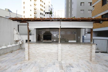 Apartamento à venda com 145m², 4 quartos e 3 vagasÁrea comum - Churrasqueira