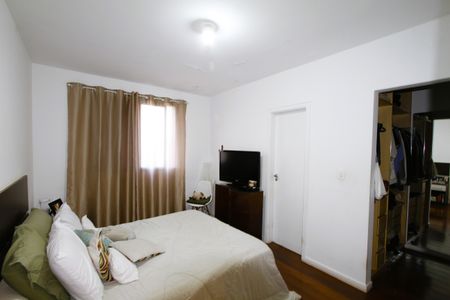 Apartamento à venda com 145m², 4 quartos e 3 vagasSuíte