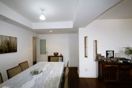 Apartamento à venda com 145m², 4 quartos e 3 vagasCopa