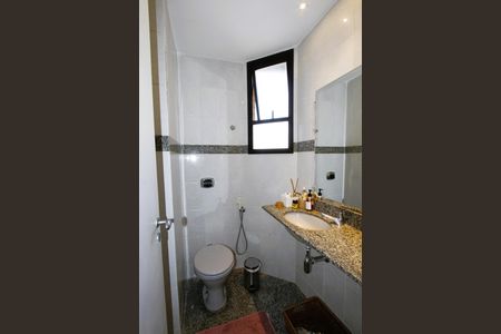 Lavabo de apartamento à venda com 4 quartos, 145m² em Buritis, Belo Horizonte