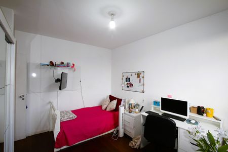 Apartamento à venda com 145m², 4 quartos e 3 vagasQuarto 3