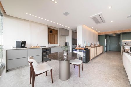 Apartamento à venda com 197m², 3 quartos e 3 vagasSala - Área Gourmet