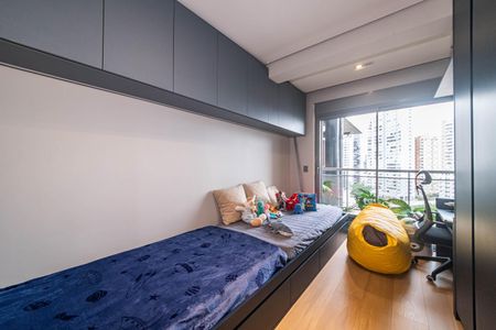 Apartamento à venda com 197m², 3 quartos e 3 vagasSuíte 2