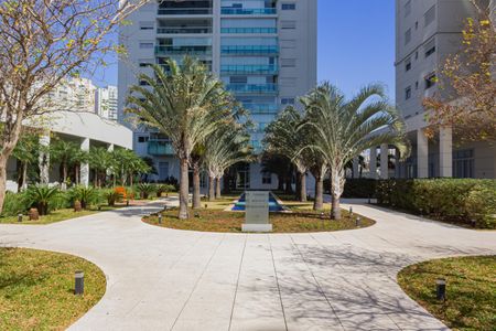 Apartamento à venda com 159m², 4 quartos e 2 vagasEntrada