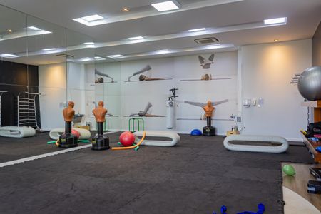 Apartamento à venda com 159m², 4 quartos e 2 vagasÁrea comum - Academia