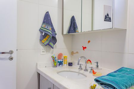 Apartamento à venda com 159m², 4 quartos e 2 vagasBanheiro da Suíte 3