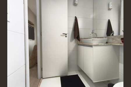 Apartamento à venda com 87m², 2 quartos e 2 vagasBanheiro Suíte 1