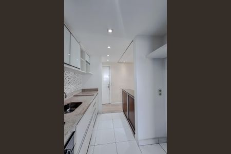 Apartamento à venda com 87m², 2 quartos e 2 vagasCozinha
