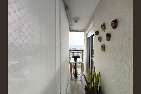 Apartamento à venda com 87m², 2 quartos e 2 vagasCorredor