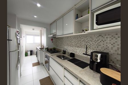 Apartamento à venda com 87m², 2 quartos e 2 vagasCozinha