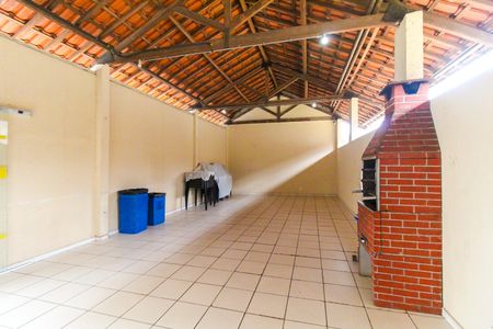 Apartamento para alugar com 50m², 2 quartos e 1 vagaÁrea comum - Salão de festas