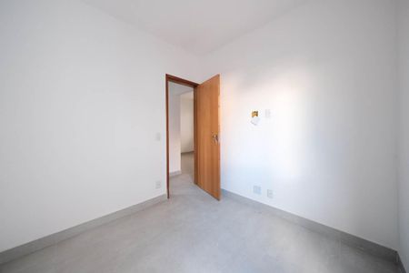 Apartamento à venda com 42m², 2 quartos e sem vagaQuarto 2