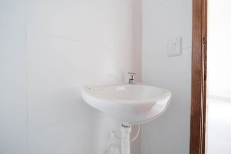 Apartamento à venda com 42m², 2 quartos e sem vagaBanheiro