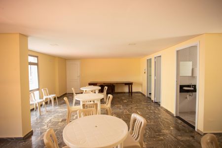 Apartamento à venda com 150m², 4 quartos e 2 vagas Apartamento à venda com 150m², 4 quartos e 2 vagasÁrea comum