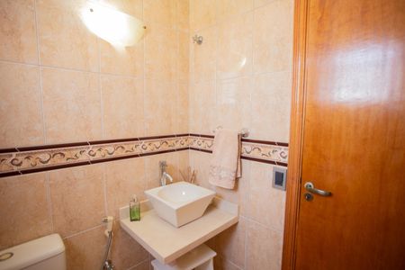 Apartamento à venda com 150m², 4 quartos e 2 vagas Apartamento à venda com 150m², 4 quartos e 2 vagasLavabo