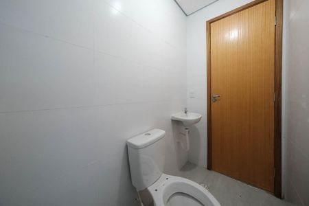 Apartamento à venda com 42m², 2 quartos e sem vagaBanheiro