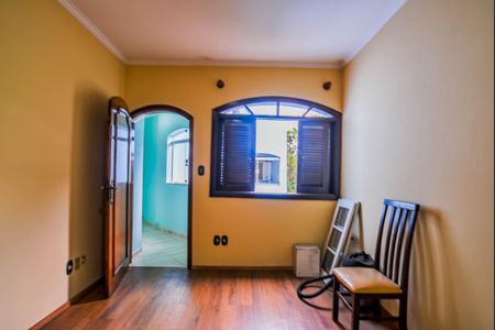 Casa para alugar com 401m², 4 quartos e 5 vagasQuarto 2