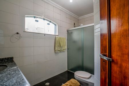 Casa para alugar com 401m², 4 quartos e 5 vagasBanheiro da Suíte 1