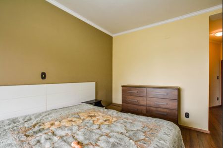 Casa para alugar com 401m², 4 quartos e 5 vagasSuíte 2