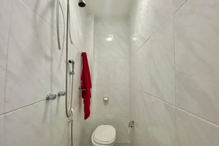 Apartamento para alugar com 150m², 2 quartos e 1 vaga Apartamento para alugar com 150m², 2 quartos e 1 vagaBanheiro de Serviço