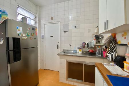 Apartamento para alugar com 150m², 2 quartos e 1 vaga Apartamento para alugar com 150m², 2 quartos e 1 vagaCozinha