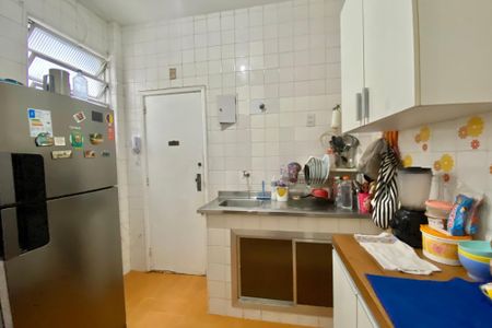 Apartamento para alugar com 150m², 2 quartos e 1 vaga Apartamento para alugar com 150m², 2 quartos e 1 vagaCozinha