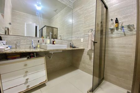 Apartamento para alugar com 150m², 2 quartos e 1 vaga Apartamento para alugar com 150m², 2 quartos e 1 vagaBanheiro