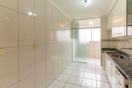 Apartamento à venda com 68m², 2 quartos e 1 vagaCozinha