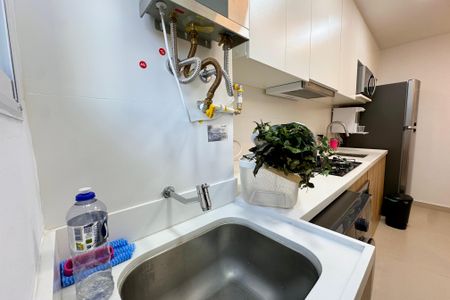 Apartamento à venda com 44m², 2 quartos e sem vagaCozinha e Área de Serviço