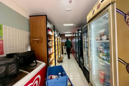 Apartamento à venda com 44m², 2 quartos e sem vagaÁrea comum